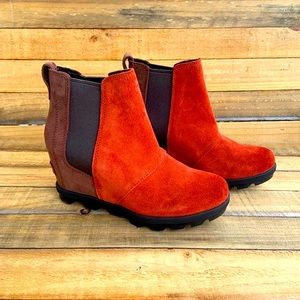 Women’s Sorel Boot Heels - brand new - spunky style!